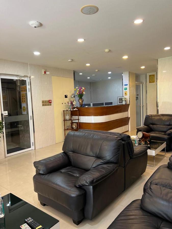 The Grand View Hotel Male Bagian luar foto